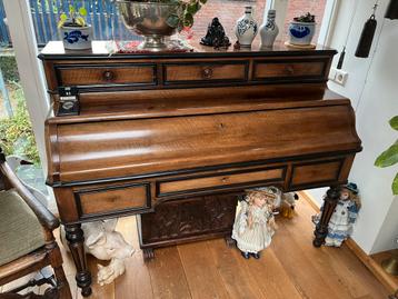 Bureau beschikbaar voor biedingen