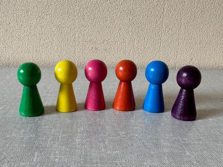 NIEUW 6 HOUTEN pionnen GROOT - GROTE PION, Hobby en Vrije tijd, Gezelschapsspellen | Bordspellen, Nieuw, Een of twee spelers, Drie of vier spelers