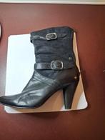 Zwart leren halfhoge laarzen van Tamaris, Kleding | Dames, Tamaris, Hoge laarzen, Zwart, Ophalen of Verzenden