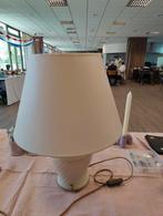 Mooie staande lamp in creme kleur, Ophalen, 25 tot 50 cm, Rond, Zo goed als nieuw