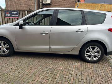 Renault Grand Scénic 1.4 TCe Expression beschikbaar voor biedingen