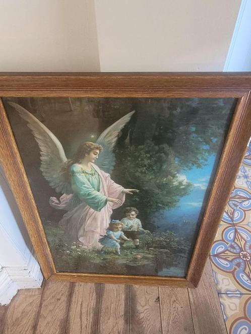 Zeer oude grote lijst beschermengel met kinderen, Antiek en Kunst, Curiosa en Brocante, Ophalen of Verzenden