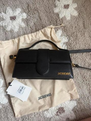 Jacquemus tas Le Grand Bambino zwart beschikbaar voor biedingen