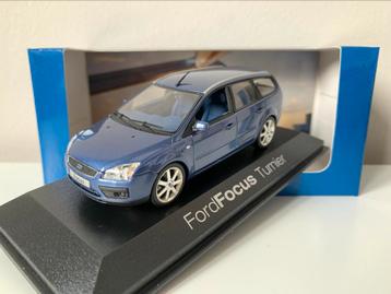 Ford Focus Turnier (Type C307) 2004 - MiniChamps beschikbaar voor biedingen