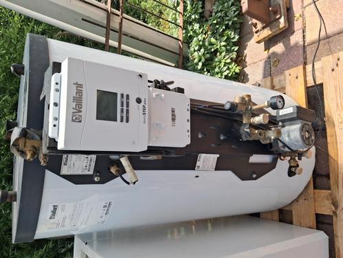 Vaillant aurostep plus zonneboiler, Doe-het-zelf en Verbouw, Geisers en Boilers, Gebruikt, Boiler, 100 liter of meer, 3 t/m 5 jaar oud