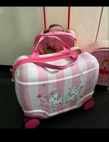 Leuke Kinder Trolley Koffer beschikbaar voor biedingen