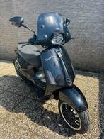 Vespa sprint zwart, Ophalen, Maximaal 45 km/u, Zo goed als nieuw, 50 cc