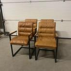 Eetkamerstoel Wizz | Cognac | set van 4 | van 700 voor 400,-, Nieuw, Vier, Modern, Stof