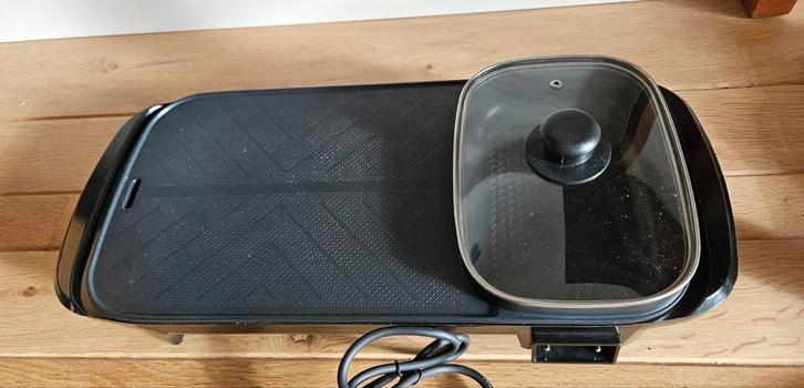 ViaMondo Kitchen CampGrill 2 in 1, Witgoed en Apparatuur, Grillplaten, Gebruikt, Tafelgrill, Ophalen