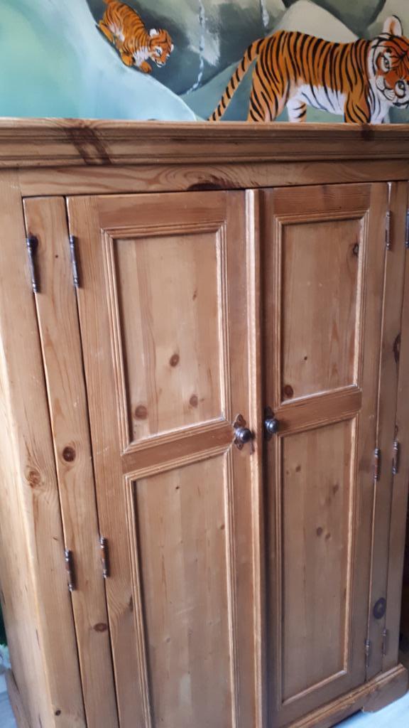 Grenen kast computerkast, Huis en Inrichting, Kasten | Computermeubels, Gebruikt, 120 tot 170 cm, 120 tot 170 cm, 40 tot 80 cm