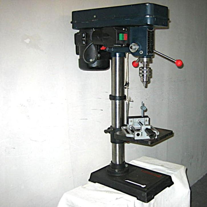 Kolomboormachine, Doe-het-zelf en Verbouw, Gereedschap | Boormachines, Gebruikt, Kolomboormachine, 400 tot 600 watt, Variabele snelheid