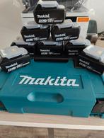 # New - Makita 8x 5ah in mbox met accu inlay