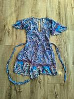 Prachtige blauwe playsuit, jumpsuit met bloemen, maat 38., Kleding | Dames, Jumpsuits, Maat 38/40 (M), Blauw, Onbekend, Ophalen of Verzenden