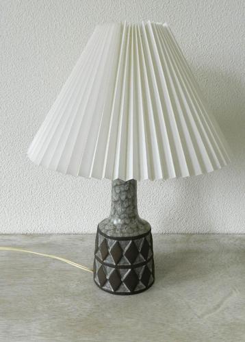 Deens design tafellamp jaren 70 beschikbaar voor biedingen