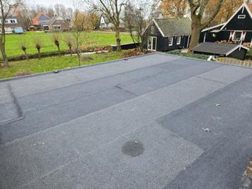Dak  renovatie  pannen isoleren bitumen enz enz  beschikbaar voor biedingen