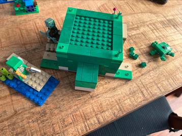 LEGO Minecraft The Turtle Beach House 21254 beschikbaar voor biedingen