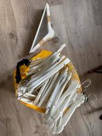 Witte houten kledinghangers, Ophalen, Zo goed als nieuw, Hout