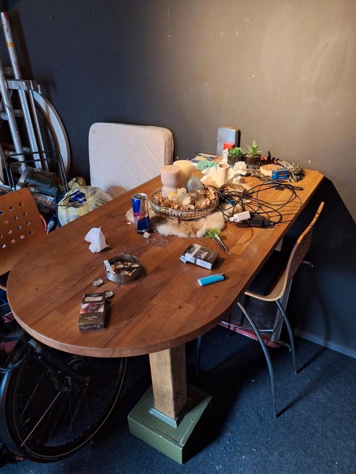 Bartafel met 3 krukken 50euro, Huis en Inrichting, Tafels | Eettafels, Gebruikt, 100 tot 150 cm, 200 cm of meer, Ovaal, Ophalen of Verzenden