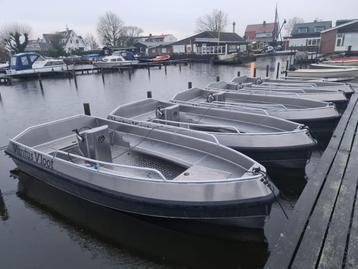 Nieuwe boten voor de verhuur beschikbaar voor biedingen
