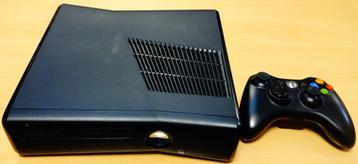 zwarte xbox 360 console met toebehoren
