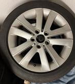 Originele velgen BMW 1 serie (E87) met zomerbanden, Auto-onderdelen, Ophalen, 17 inch, 205 mm, Zomerbanden
