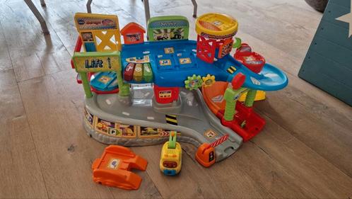 Toettoet auto garage, Kinderen en Baby's, Speelgoed | Vtech, Zo goed als nieuw, Ophalen