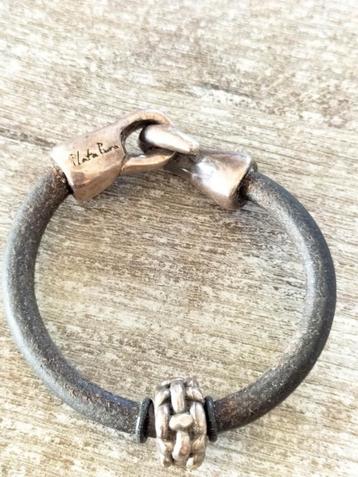 Oude zilveren Plato pura lederen armband .. beschikbaar voor biedingen