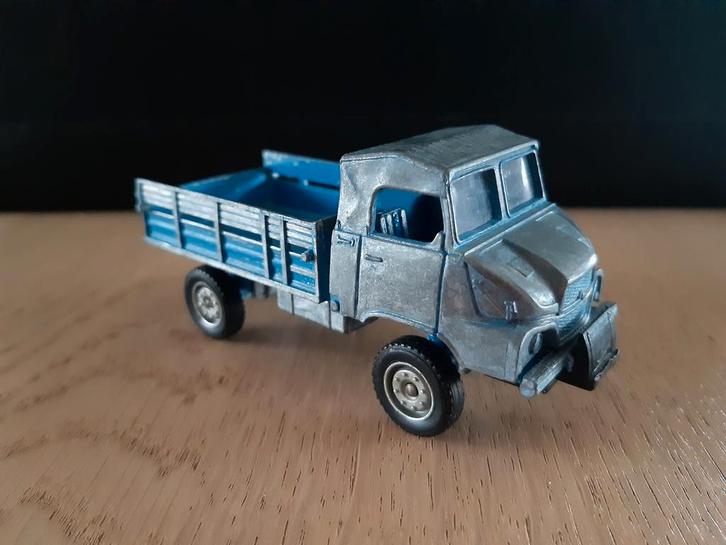 Solido Simca Unic s.u.m.b 4x4 235 6/73, Hobby en Vrije tijd, Modelauto's | 1:43, Gebruikt, Auto, Solido, Ophalen of Verzenden