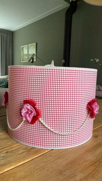 Lamp beschikbaar voor biedingen