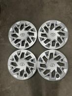 Originele Toyota Aygo Yaris 15 inch Wieldoppen Auris Corolla, Yaris, Toyota, Ophalen of Verzenden, Zo goed als nieuw