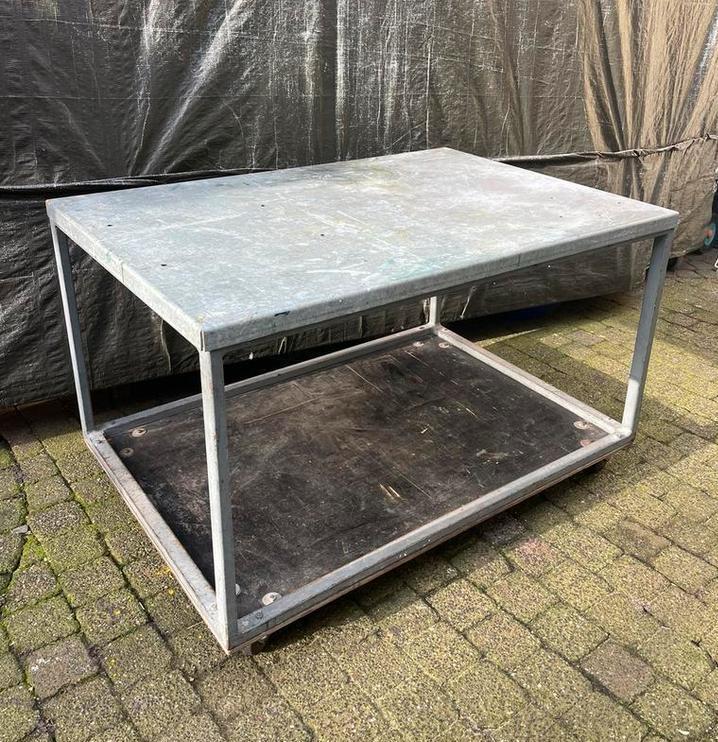 Zeer stevige verrijdbare werktafel, Doe-het-zelf en Verbouw, Werkbanken, Gebruikt, 70 tot 120 cm, Ophalen