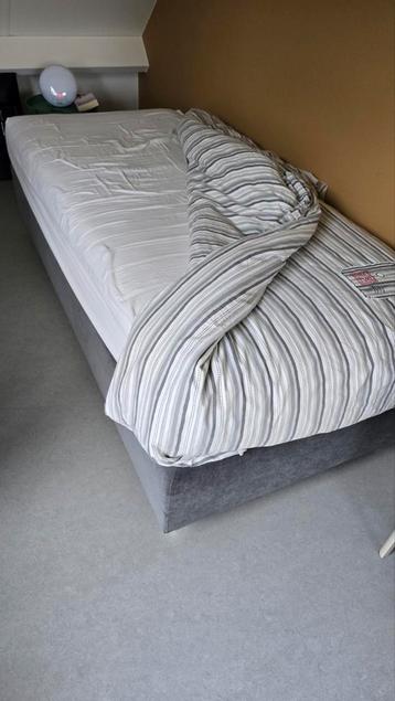Boxspring met Auping Matras - 90x200 cm beschikbaar voor biedingen