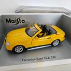 MAISTO: MERCEDES BENZ SLK 230 1996 ( geel), Hobby en Vrije tijd, Modelauto's | 1:18, Ophalen of Verzenden, Zo goed als nieuw, Auto