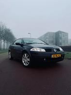 Renault Mégane 1.6 16V Cabrio 2003 Zwart, Auto's, Renault, 4 cilinders, Cabriolet, 4 stoelen, Zwart