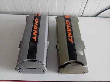 2 stuks  defecte accu Giant Twist 26volt  beschikbaar voor biedingen