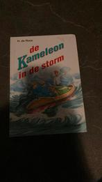 H. de Roos - De Kameleon in de storm, Boeken, Kinderboeken | Jeugd | onder 10 jaar, Ophalen of Verzenden, Zo goed als nieuw, H. de Roos