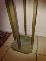 Peter Ghyczy kolomtafel, Ophalen