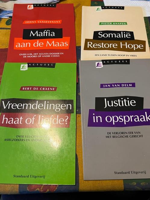 pakketje boeken actueel: Maffia aan de Maas/ Duitsland 50 ja, Boeken, Politiek en Maatschappij, Zo goed als nieuw, Maatschappij en Samenleving