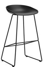 HAY barkruk 75cm zwart onderstel Black 2 stuks, Ophalen, Met voetsteun, 60 tot 90 cm, Zo goed als nieuw