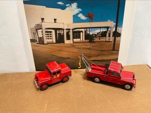 Dinky Toys & Corgi Toys 2 stuks Land Rovers ca 1960, Hobby en Vrije tijd, Modelauto's | 1:43, Zo goed als nieuw, Auto, Dinky Toys