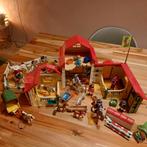 Playmobil Manege met veel paarden en losse spulletjes, Kinderen en Baby's, Speelgoed | Playmobil, Ophalen of Verzenden, Gebruikt
