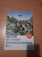 Uitvoeren gewasbescherming boek spuitlicentie, Boeken, Ophalen of Verzenden