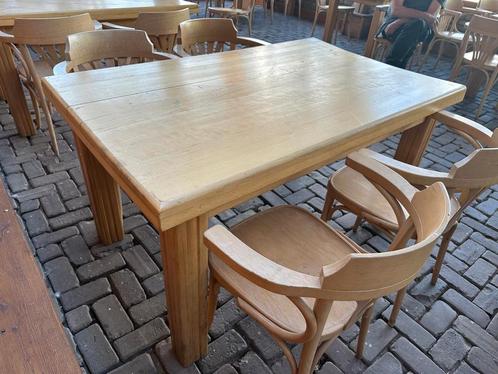 Stevige beuken tafel met 4 beuken stoelen., Antiek en Kunst, Antiek | Meubels | Tafels, Ophalen of Verzenden