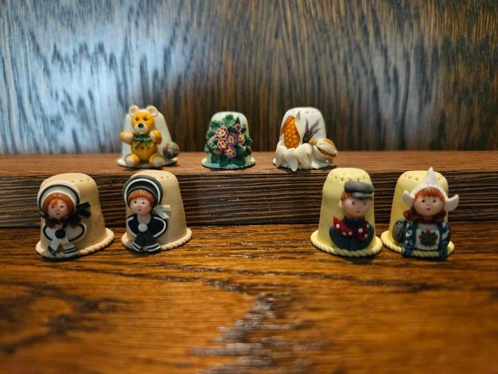 vingerhoeden hand gemaakt, matrozen, boeren enz., Verzamelen, Vingerhoedjes, Nieuw, Nederland, Overige materialen, Ophalen of Verzenden