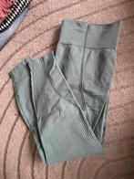 Sport kleding, Ophalen, Overige kleuren, Maat 42/44 (L), Gymshark