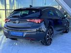 Opel Astra 1.6 Innovation 200pk Schuifdak / Leder / Camera /, Auto's, Opel, Lichtsensor, Gebruikt, 4 cilinders, Zwart