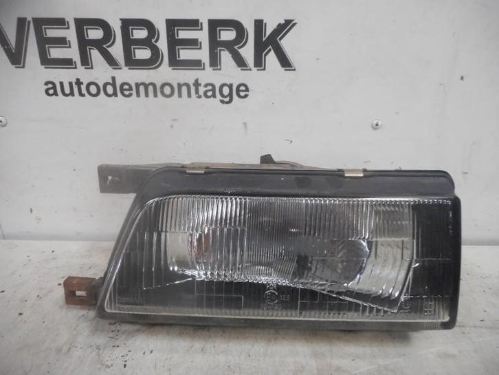 Koplamp Links Nissan Sunny (N13) (1986-06/1988-10), Auto-onderdelen, Verlichting, Nissan, Gebruikt
