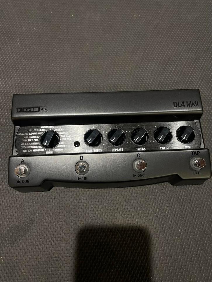 Line 6 DL4 MKII Limited Edition Delay Looper Pedal, Muziek en Instrumenten, Effecten, Zo goed als nieuw, Delay of Echo, Verzenden