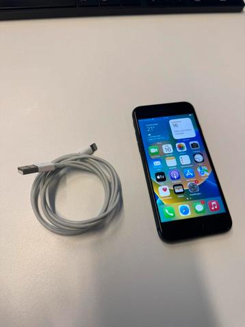 Iphone 8 | 64GB | Met Oplader | 88% Batterijconditie beschikbaar voor biedingen
