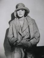 Oude Foto Kaart - Greta Garbo, Verzamelen, 1940 tot 1960, Ongelopen, Sterren en Beroemdheden, Verzenden